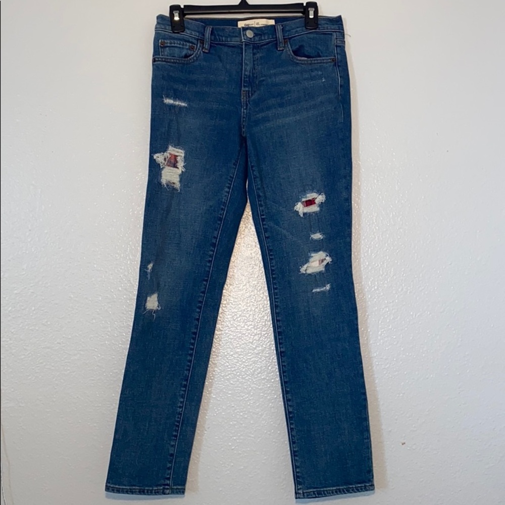 Women’s GAP Jeans with Holes